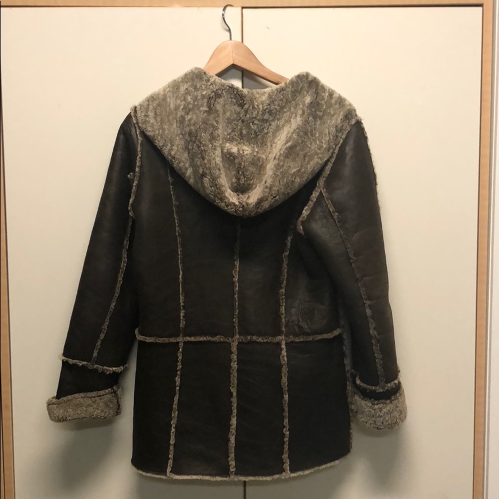 Coats - Picture 2 of 5